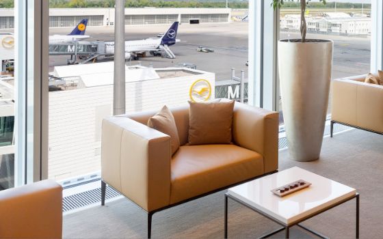 americanexpress-lufthansa-lounges-stagestatic