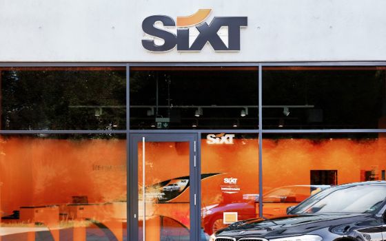 americanexpress-sixt-rent-a-car-stagestatic