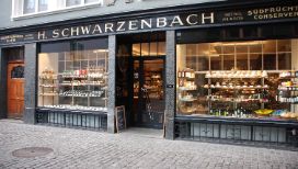 american-express-selects-shop-small-schwarzenbach