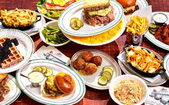 american-express-selects-dining-moments-lous-restaurant-2