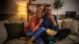 americanexpress-streaming-benefit-blue-mood-stagestatic
