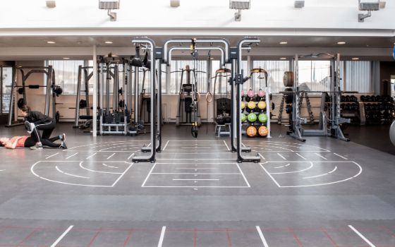 americanexpress-benefits-holmes-place-zurich-stagestatic