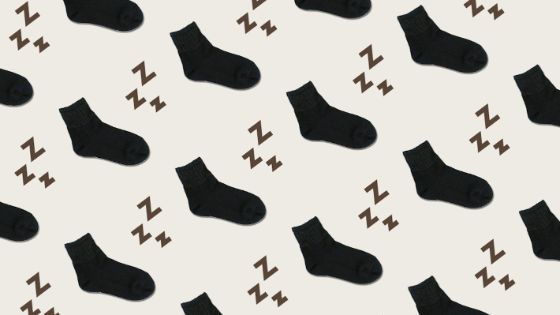 american-express-selects-shopping-accapi-sleep-socks-2