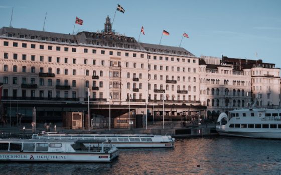 americanexpress-magazin-places-stockholm-grandhotel-stagestatic