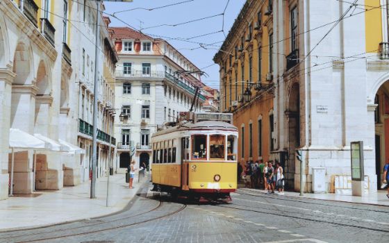 americanexpress-magazin-places-lissabon-shopping-places-stagestatic