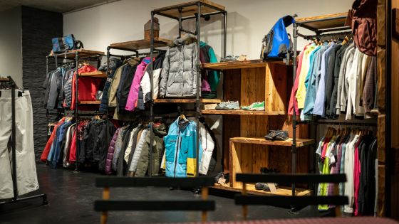 american-express-selects-shop-small-2nd-peak