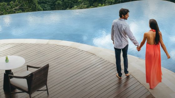 americanexpress-merchant-travel-trend-stagestatic