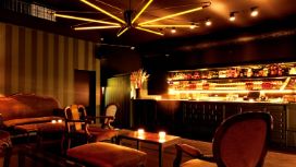 americanexpress-platinum-benefits-nightlife-plaza-stagestatic