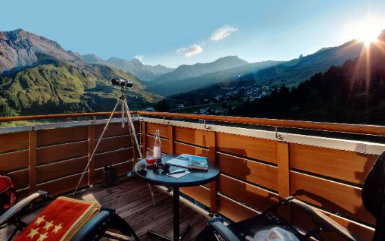 american-express-selects-summer-special-hotel-tschuggen-teaser