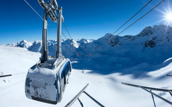 american-express-selects-top-5-unserer-wintertraeume-top-story-lenzerheide-1
