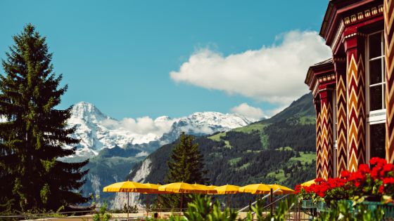 american-express-selects-summer-special-grand-hotel-belvedere-teaser