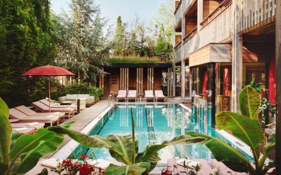 americanexpress-magazin-tirol-hotel-posthotel-stagestatic