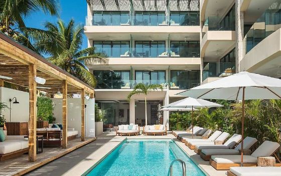 americanexpress-the-hotel-collection-stagestatic