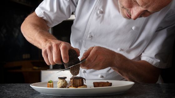 american-express-selects-top-story-juni-nl-erste-frage-domaine-1
