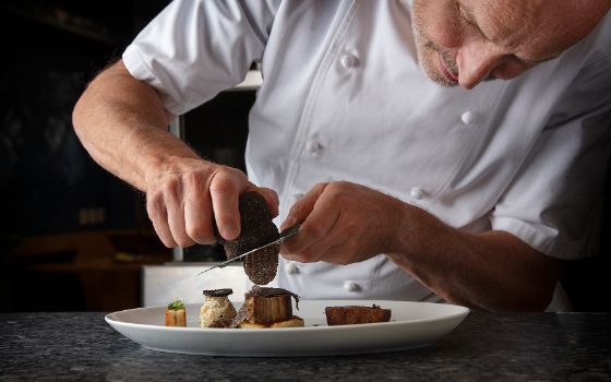 american-express-selects-top-story-juni-nl-erste-frage-domaine-1