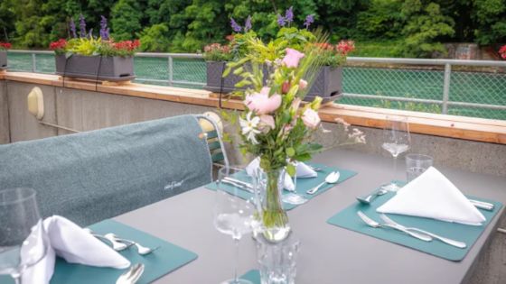 american-express-selects-dining-moments-restaurant-daehl-hoelzli-1