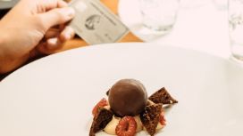 americanexpress-benefits-dining-stageslider