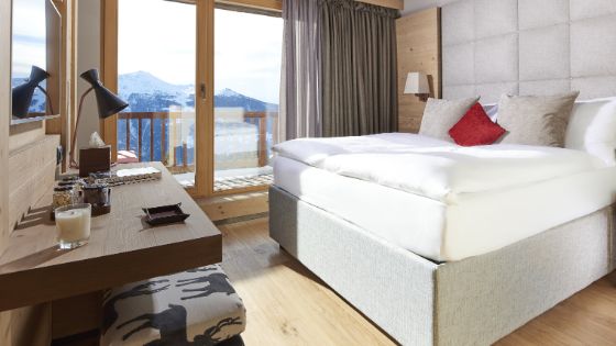 american-express-selects-chandolin-boutique