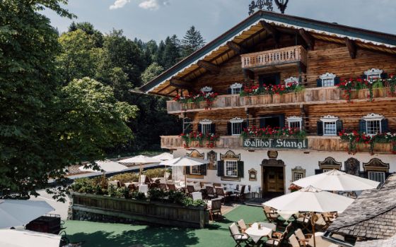 americanexpress-magazin-tirol-restaurant-stanglwirt-stagestatic