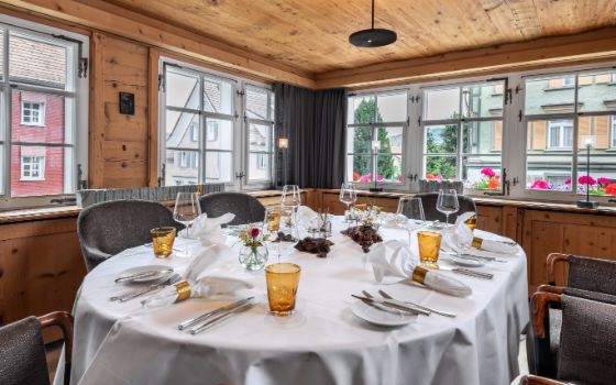 americanexpress-magazin-places-baeren-gonten-restaurant-stagestatic